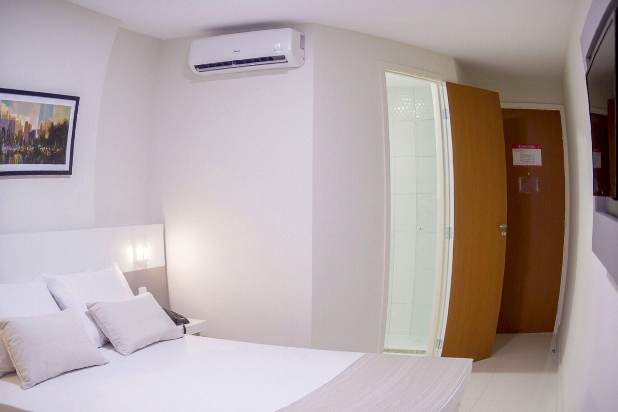 Bristol Easy Uba Hotel Extérieur photo